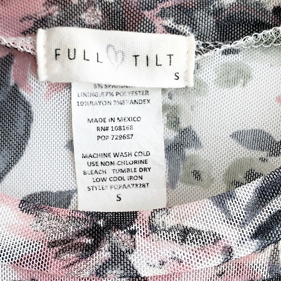 Full Titlt Floral Mesh Peplum Blouse - Picture 5 of 7